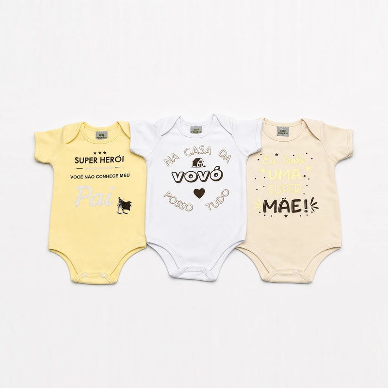 Kit 3 Bodies Suedine Manga Curta com Frase Estampado — Menina · Ref. 1472