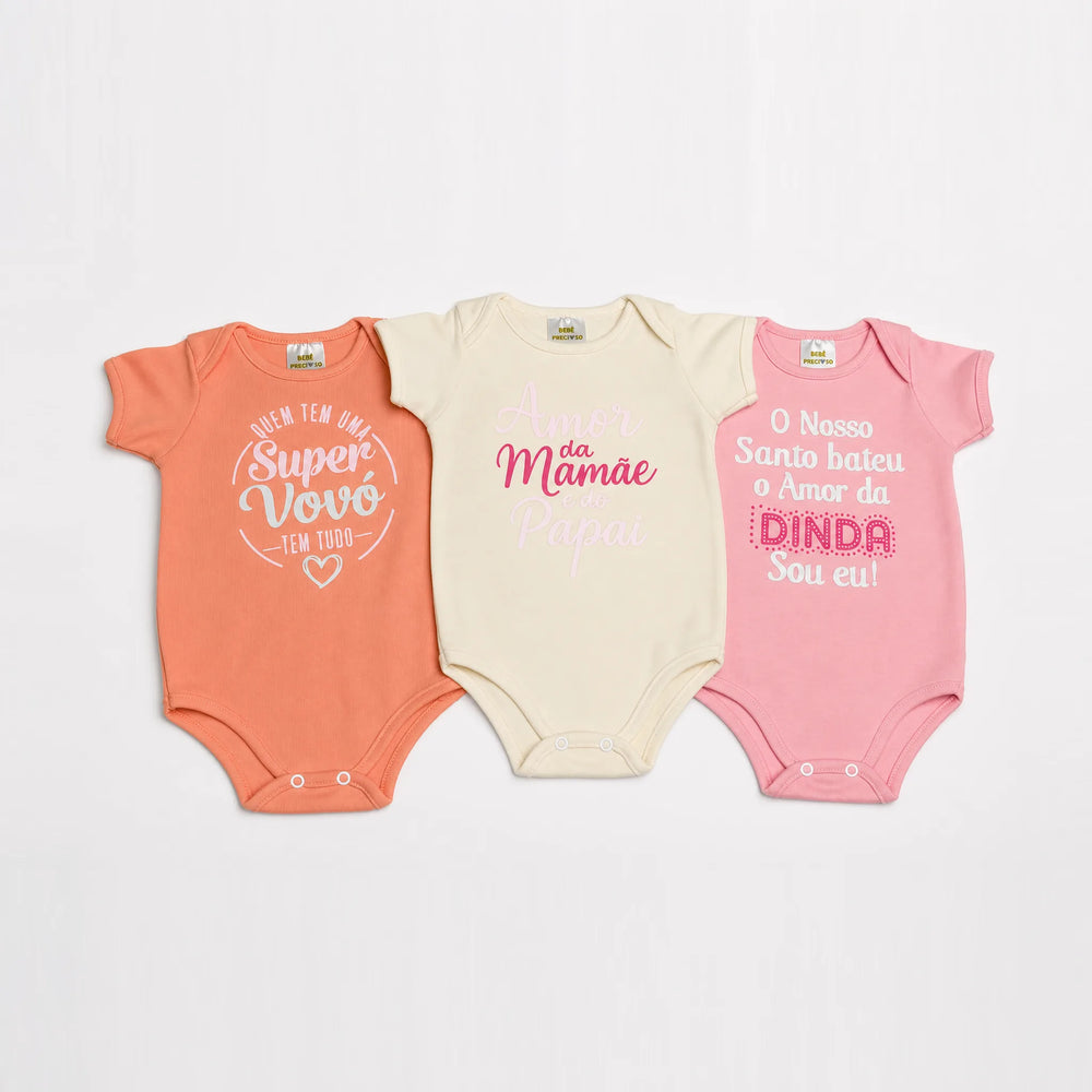 Kit 3 Bodies Suedine Manga Curta com Frase Estampado — Menina · Ref. 1474