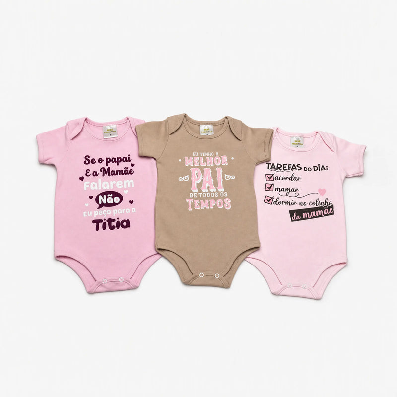Kit 3 Bodies Suedine Manga Curta com Frase Estampado — Menina · Ref. 1476