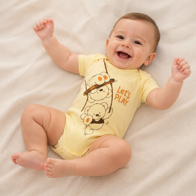 Body Avulso Suedine Manga Curta Estampado — Menino vestido no bebê — caimento real