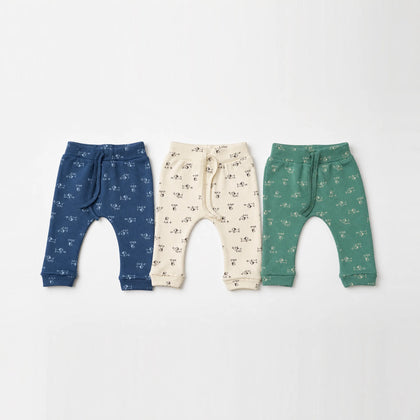 Culote Avulso Saruel Suedine sem Pé Estampa Corrida — Menino — a peça de perto: estampa e acabamento