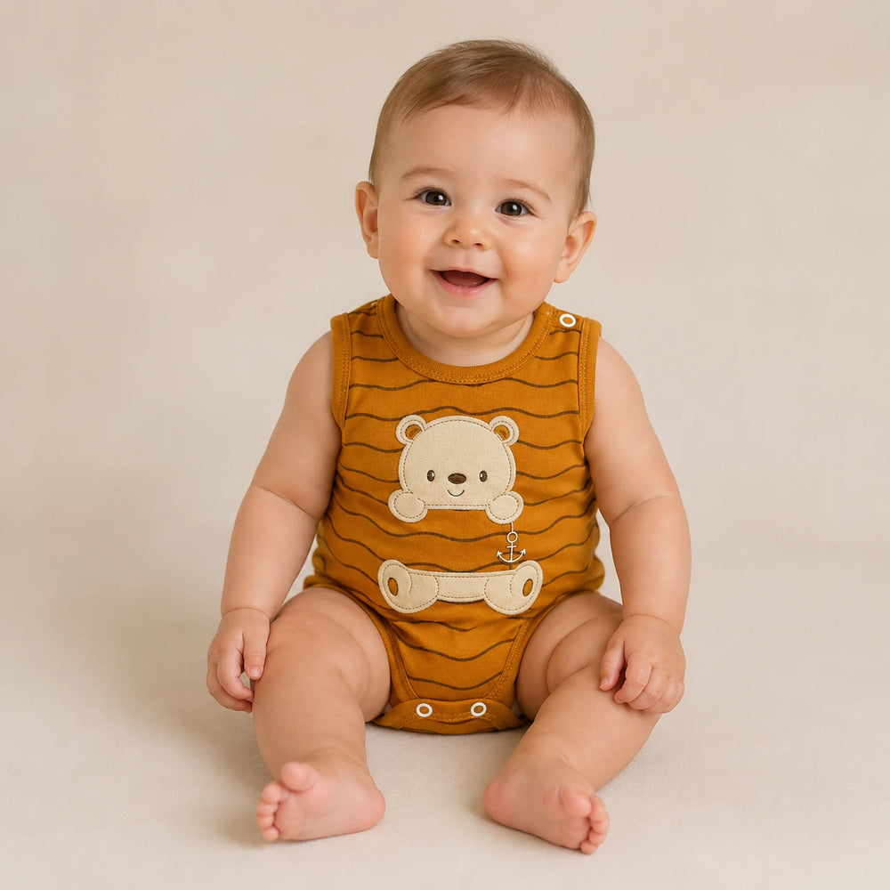 Kit 3 Bodies Suedine Regata Bordado e Estampa — Menino · Ref. 5116