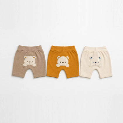 Kit 3 Shorts Saruel Suedine Bordado — Menino — a peça de perto: estampa e acabamento