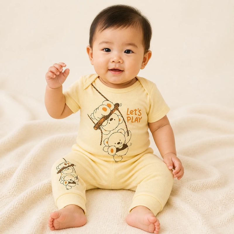 Conjunto vestido por bebê: Body Suedine Manga Curta Estampado + Culote Saruel Suedine sem Pé Estampado (cor principal) — NinaBoo refs 1480/1481